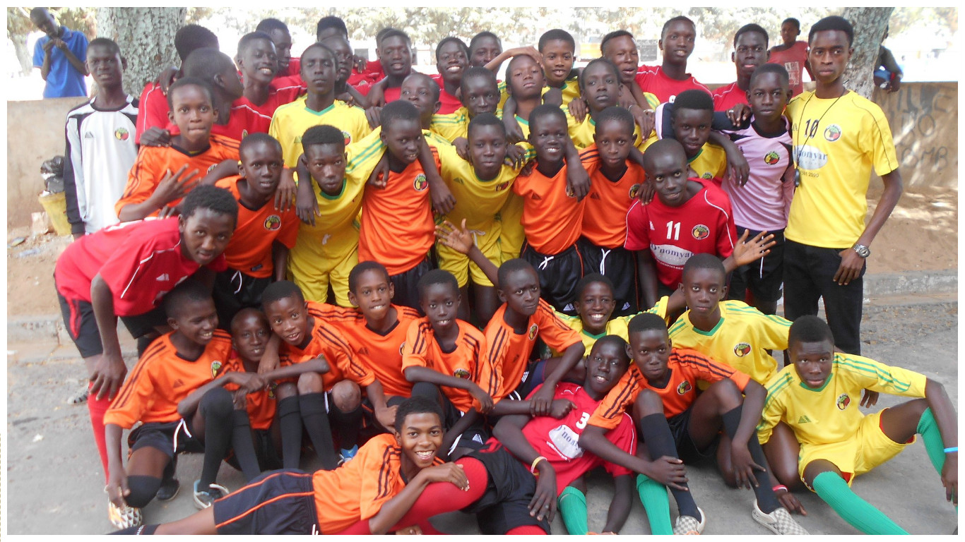 pendle-donate-kits-to-jolof-sports-foundation-pendle